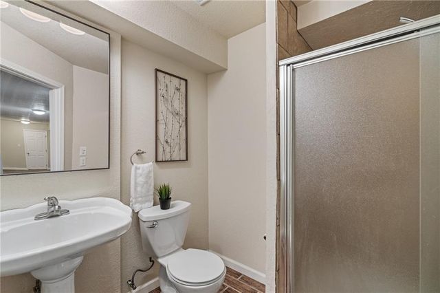 11721 Hemlock Street, Overland Park, KS 66210