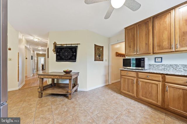 47 CAMBRIDGE CT, Martinsburg, WV 25403
