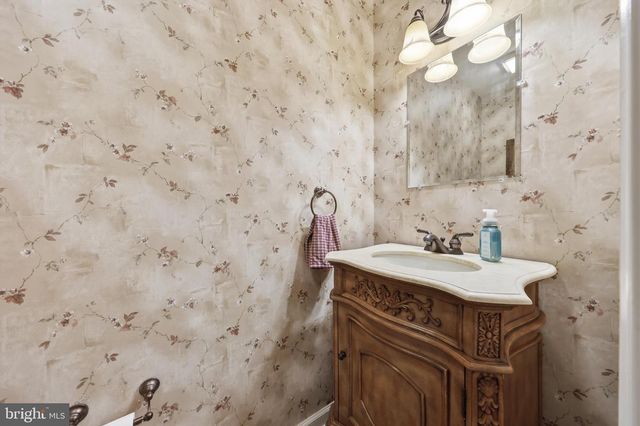47 CAMBRIDGE CT, Martinsburg, WV 25403