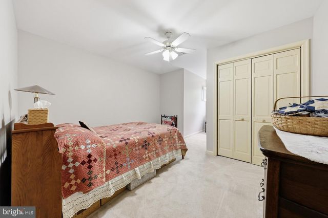 47 CAMBRIDGE CT, Martinsburg, WV 25403