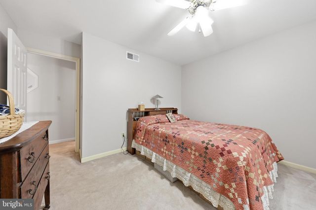 47 CAMBRIDGE CT, Martinsburg, WV 25403