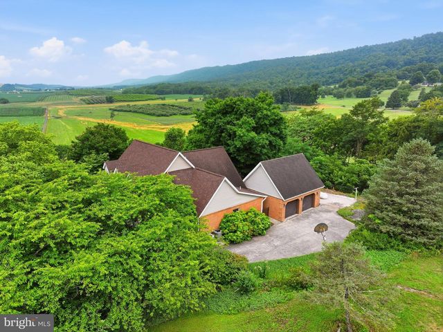 47 CAMBRIDGE CT, Martinsburg, WV 25403