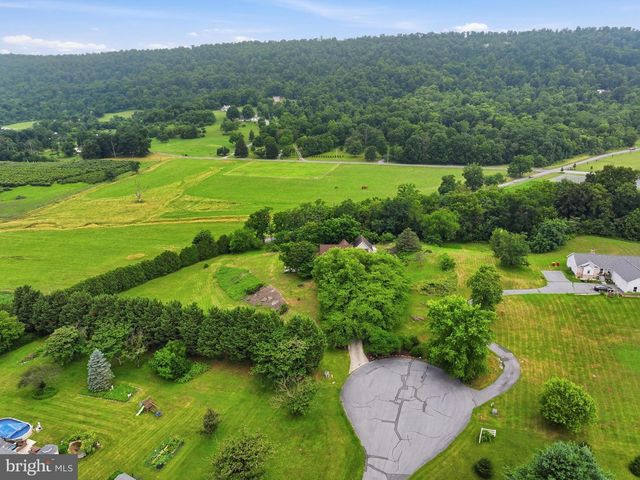47 CAMBRIDGE CT, Martinsburg, WV 25403