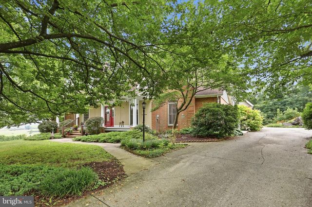 47 CAMBRIDGE CT, Martinsburg, WV 25403