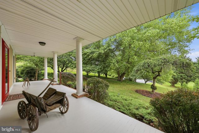 47 CAMBRIDGE CT, Martinsburg, WV 25403