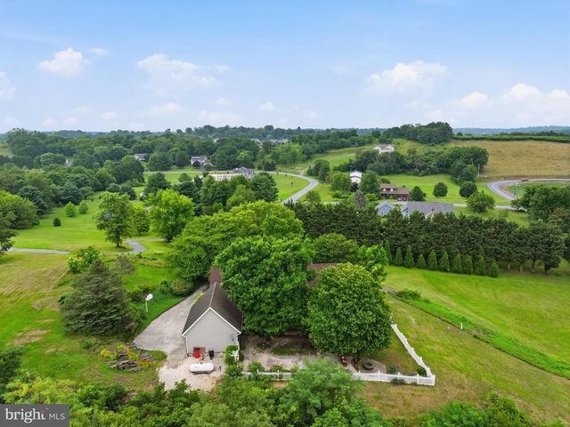 47 CAMBRIDGE CT, Martinsburg, WV 25403