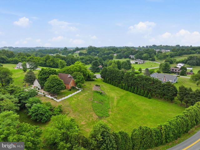 47 CAMBRIDGE CT, Martinsburg, WV 25403