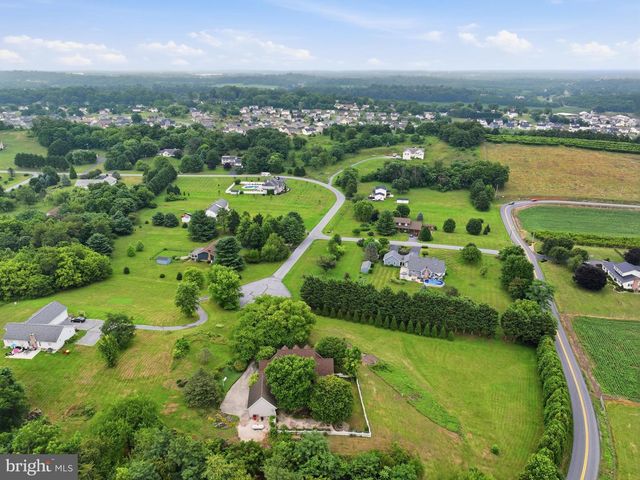 47 CAMBRIDGE CT, Martinsburg, WV 25403