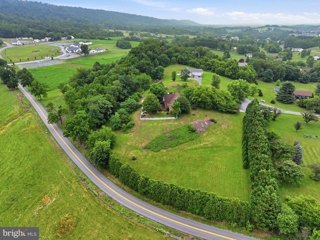 47 CAMBRIDGE CT, Martinsburg, WV 25403