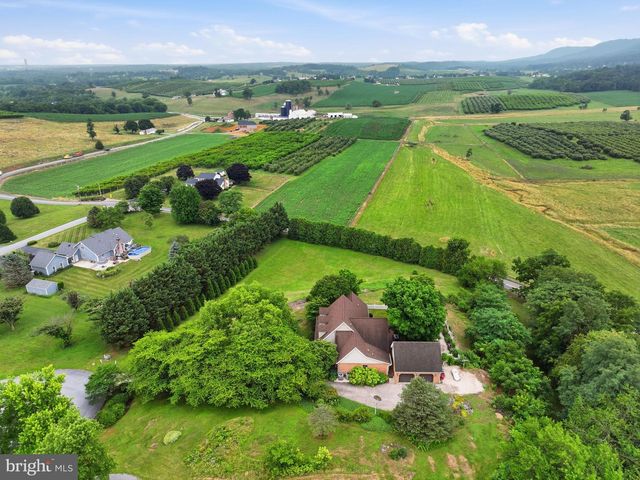 47 CAMBRIDGE CT, Martinsburg, WV 25403