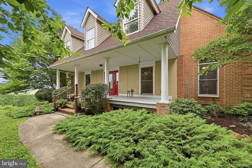 47 CAMBRIDGE CT, Martinsburg, WV 25403