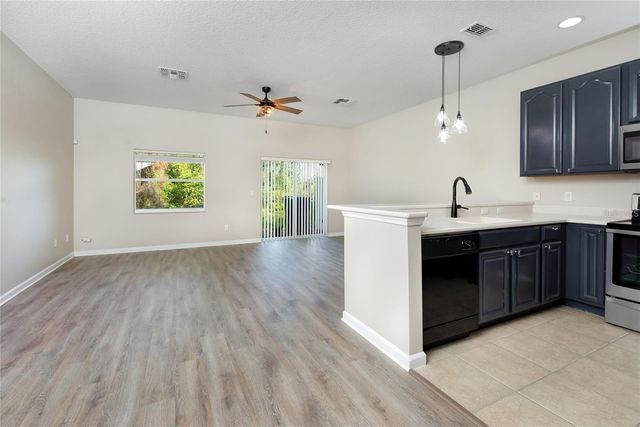 11939 GREAT COMMISSION WAY, Orlando, FL 32832