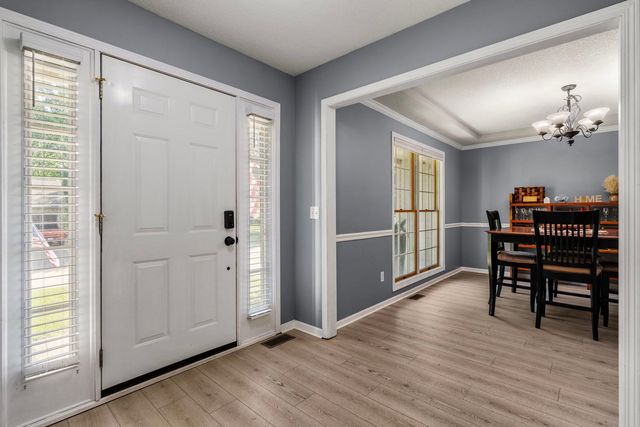 76 Kennelworth Circle, Hampton, IL 61256