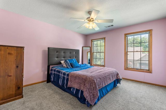 76 Kennelworth Circle, Hampton, IL 61256