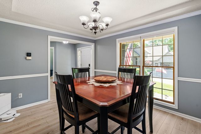 76 Kennelworth Circle, Hampton, IL 61256