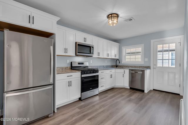 770 Jamaica Boulevard, Toms River, NJ 08757