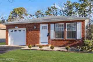 770 Jamaica Boulevard, Toms River, NJ 08757