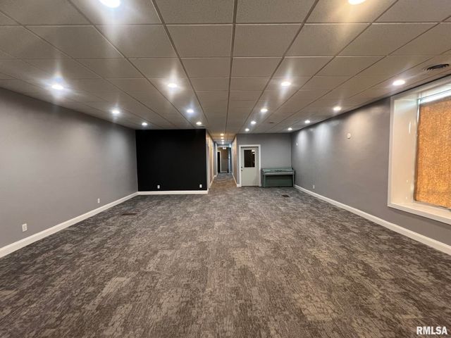 2225-2235 3RD Avenue, Rock Island, IL 61201