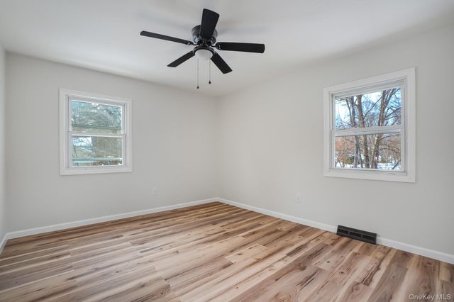 629 Twin Arch Road, Rock Tavern, NY 12575