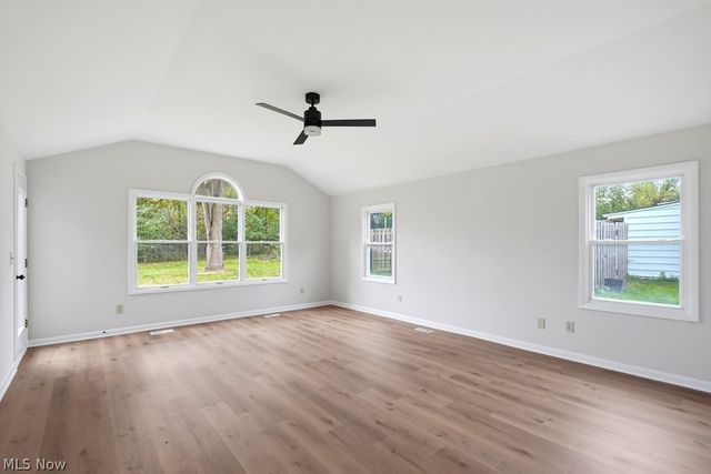 6907 Elmwood Drive, Solon, OH 44139