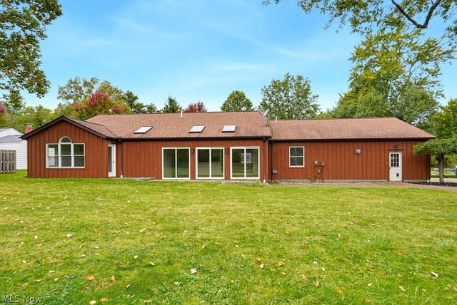 6907 Elmwood Drive, Solon, OH 44139