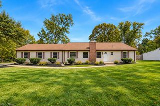 6907 Elmwood Drive, Solon, OH 44139