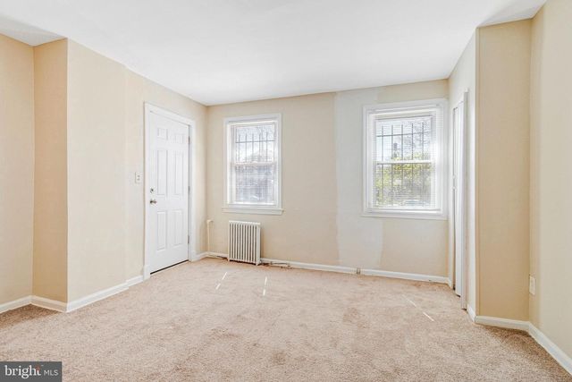 616 MELLON ST SE, Washington, DC 20032