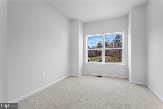 126 KINSEY DR, Prince Frederick, MD 20678