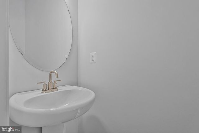 126 KINSEY DR, Prince Frederick, MD 20678