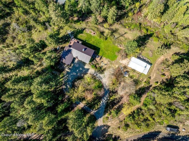 490 E BEAR CROSSING RD, Harrison, ID 83833