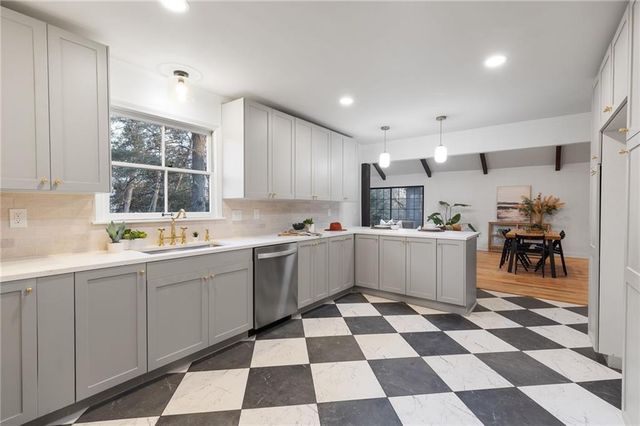 10301 Howe Drive, Leawood, KS 66206