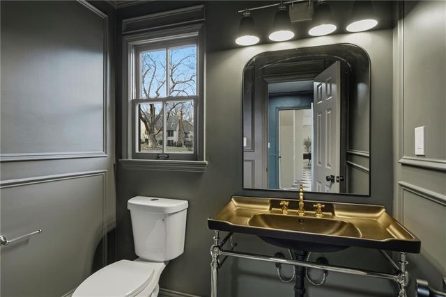 10301 Howe Drive, Leawood, KS 66206