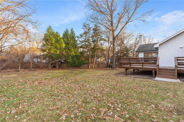 10301 Howe Drive, Leawood, KS 66206