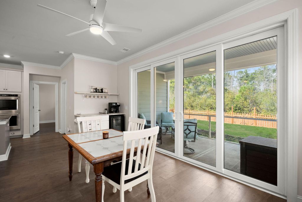 Image 21 of property listing at 228 Shortmarsh Street, Summerville, SC 29486