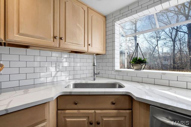 1275 Kennebec Road, Chesterfield, MO 63017