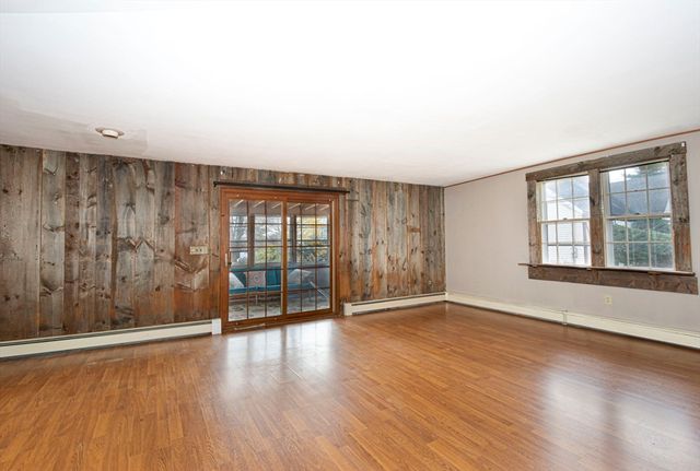 349 Brigham St, Northborough, MA 01532