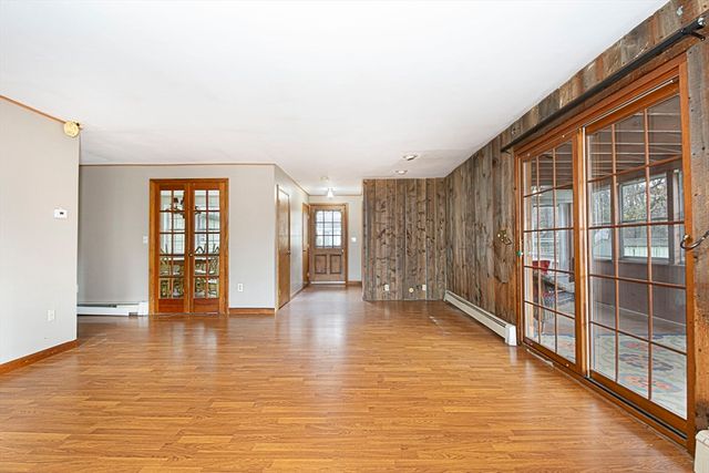 349 Brigham St, Northborough, MA 01532