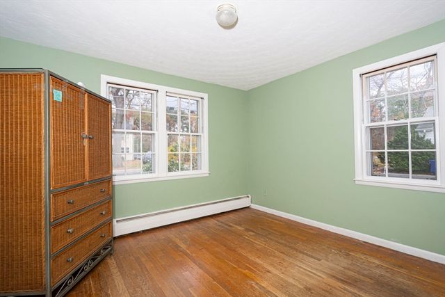 349 Brigham St, Northborough, MA 01532