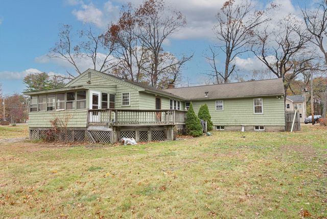 349 Brigham St, Northborough, MA 01532