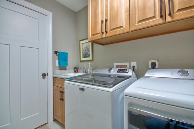 224 Cloyd Drive, London, KY 40741