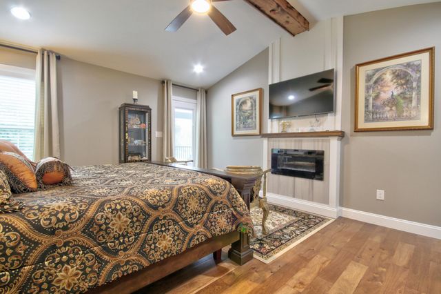 224 Cloyd Drive, London, KY 40741