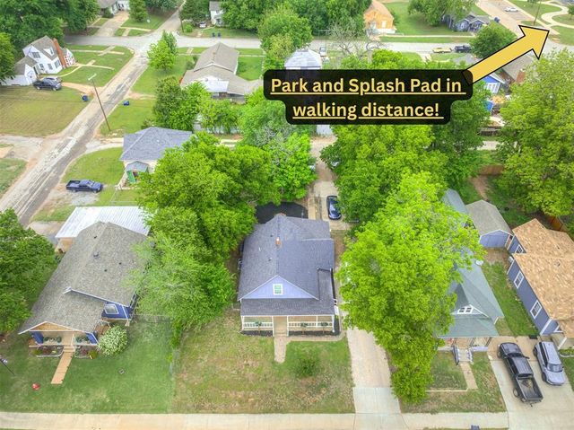 1218 W Noble Avenue, Guthrie, OK 73044