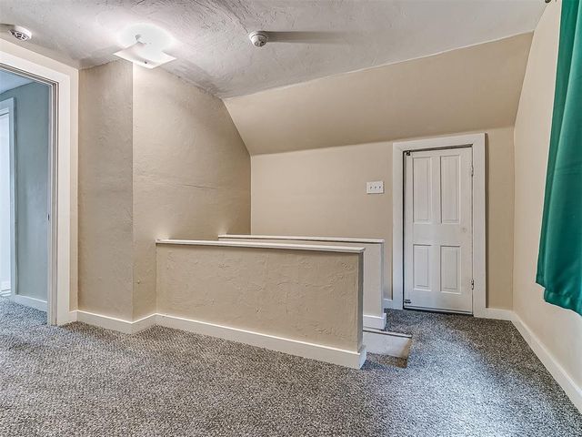 1218 W Noble Avenue, Guthrie, OK 73044