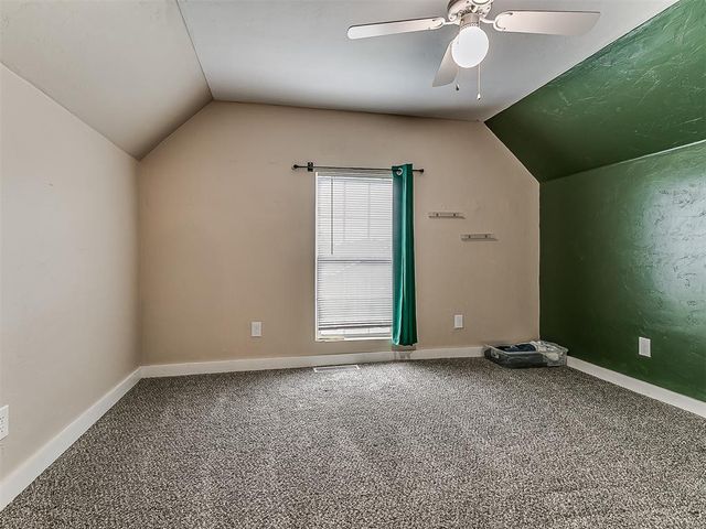 1218 W Noble Avenue, Guthrie, OK 73044