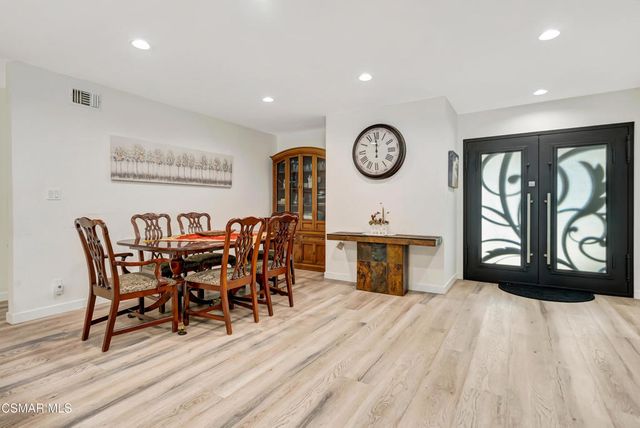 8225 Fallbrook Avenue, West Hills, CA 91304