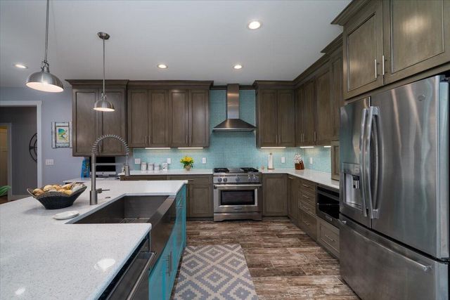1430 Marsh Bluff Court, Edisto Island, SC 29438