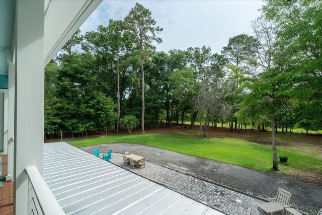 1430 Marsh Bluff Court, Edisto Island, SC 29438