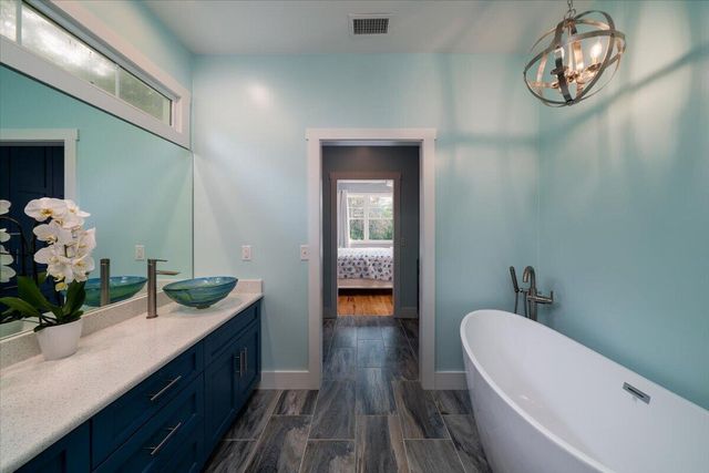 1430 Marsh Bluff Court, Edisto Island, SC 29438
