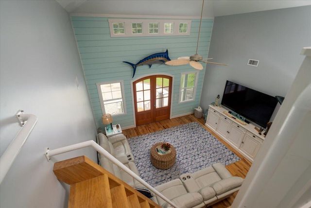 1430 Marsh Bluff Court, Edisto Island, SC 29438
