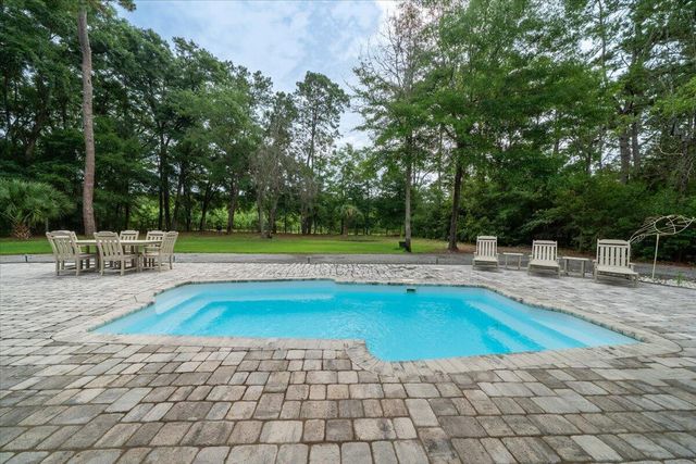 1430 Marsh Bluff Court, Edisto Island, SC 29438
